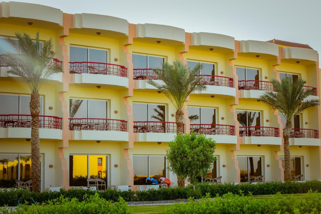 Amarina Queen Resort & Aqua Park Marsa Alam Ngoại thất bức ảnh