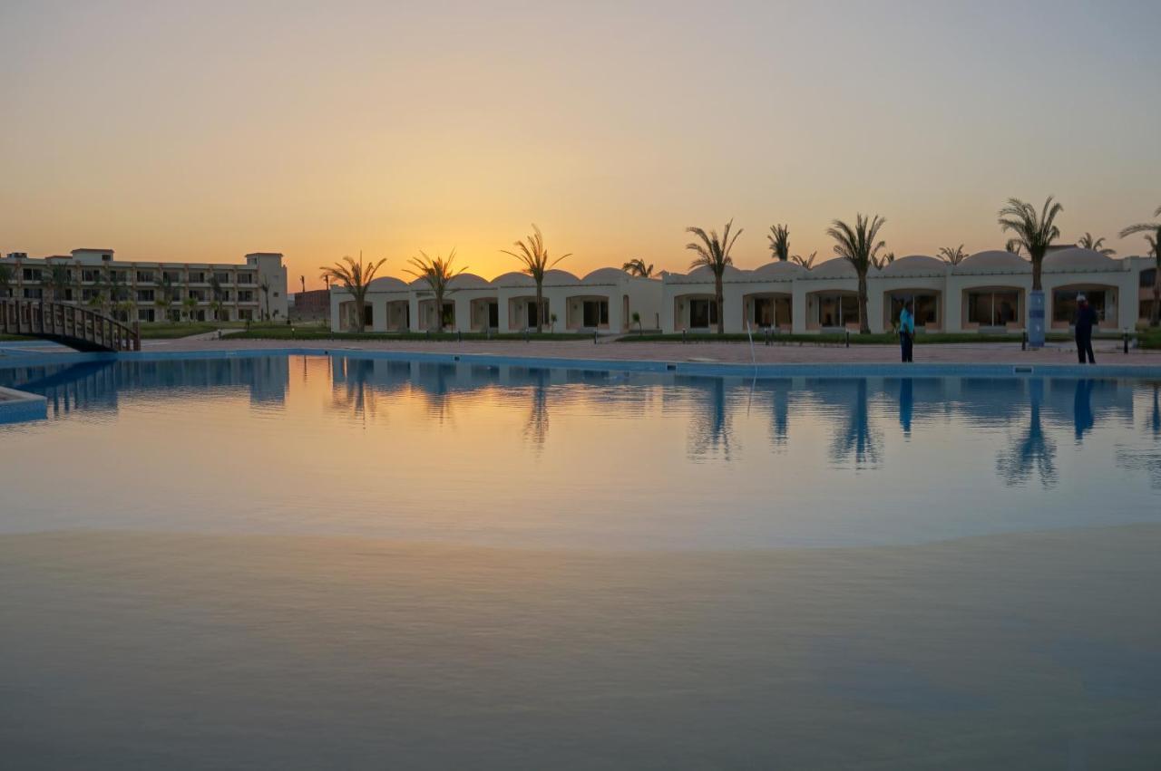 Amarina Queen Resort & Aqua Park Marsa Alam Ngoại thất bức ảnh