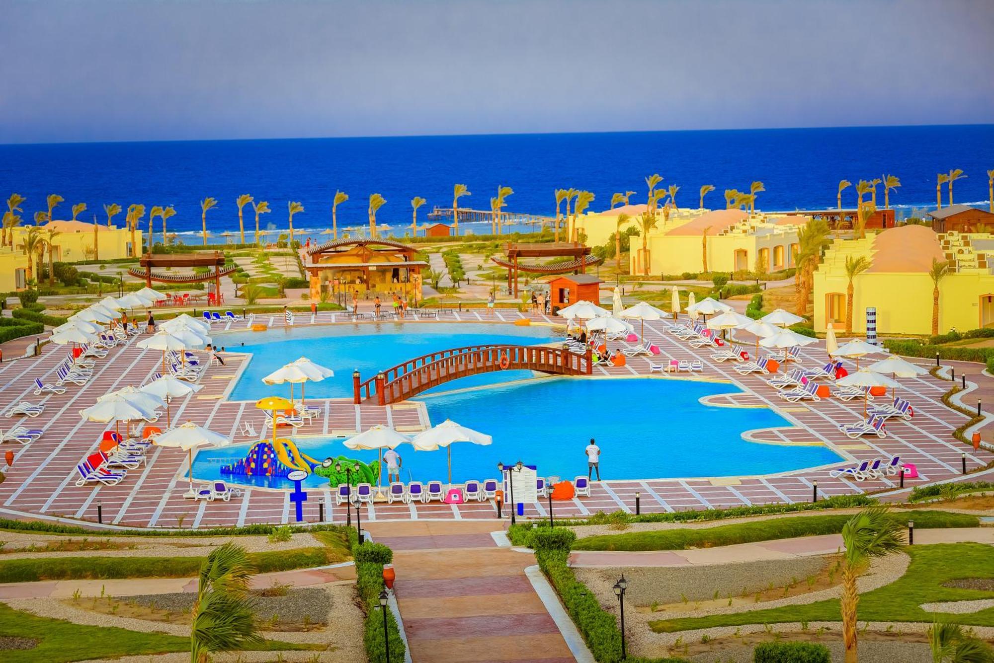 Amarina Queen Resort & Aqua Park Marsa Alam Ngoại thất bức ảnh