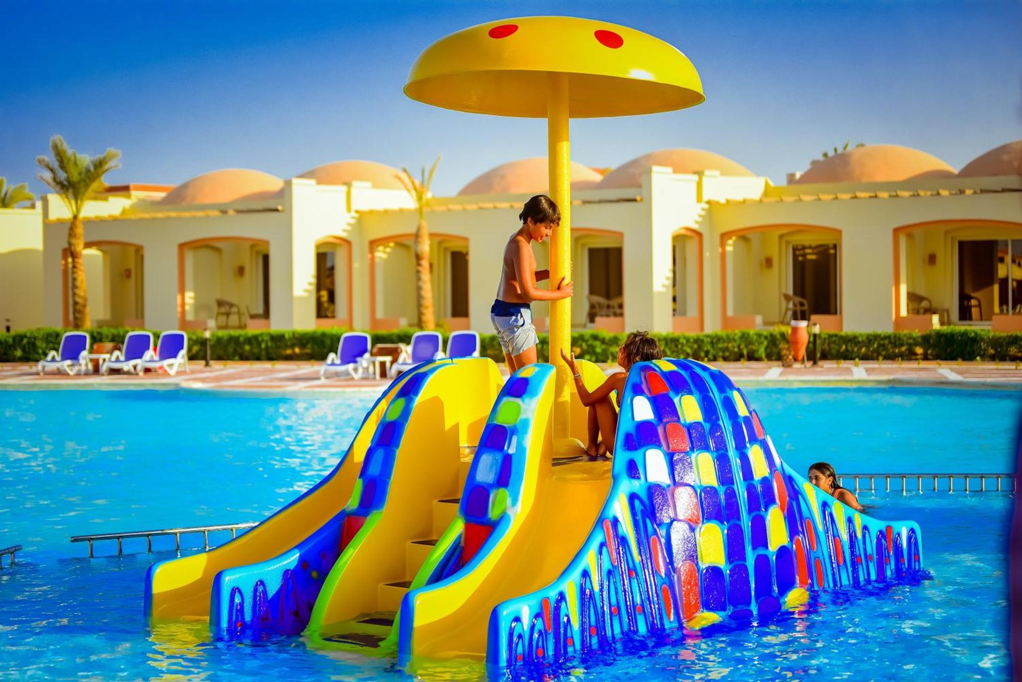 Amarina Queen Resort & Aqua Park Marsa Alam Ngoại thất bức ảnh